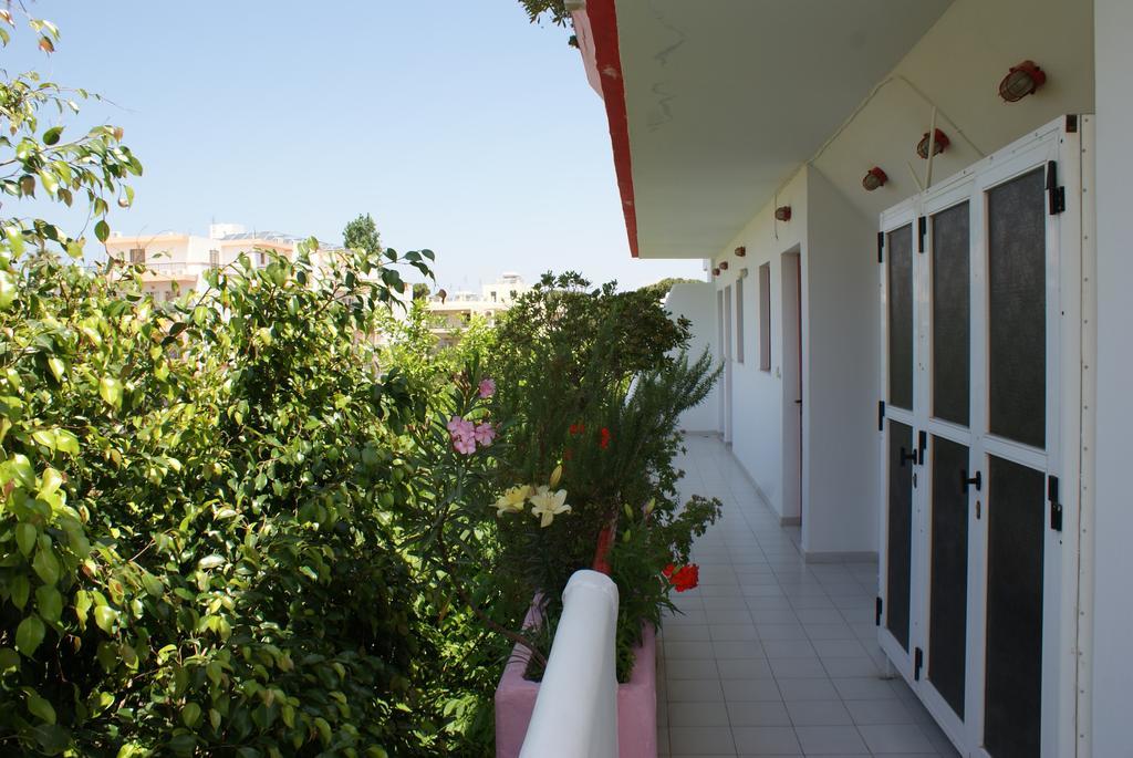 Stam & John Apartments Kos Town Ngoại thất bức ảnh