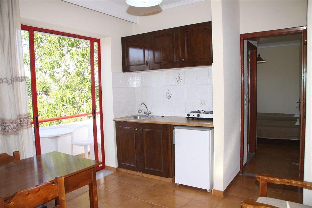 Stam & John Apartments Kos Town Ngoại thất bức ảnh