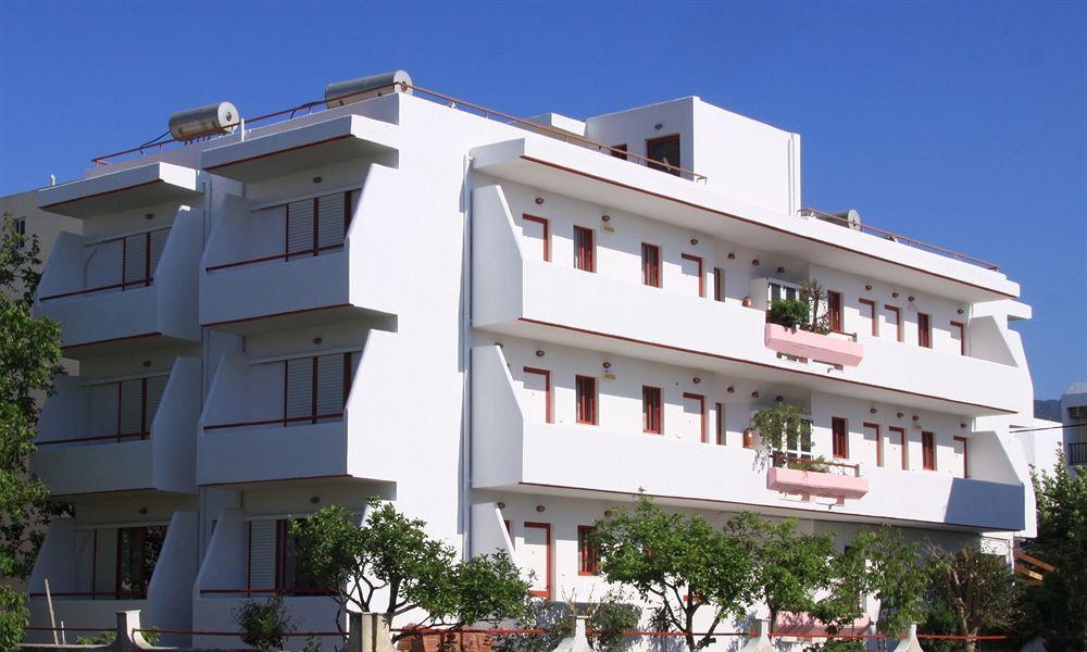 Stam & John Apartments Kos Town Ngoại thất bức ảnh
