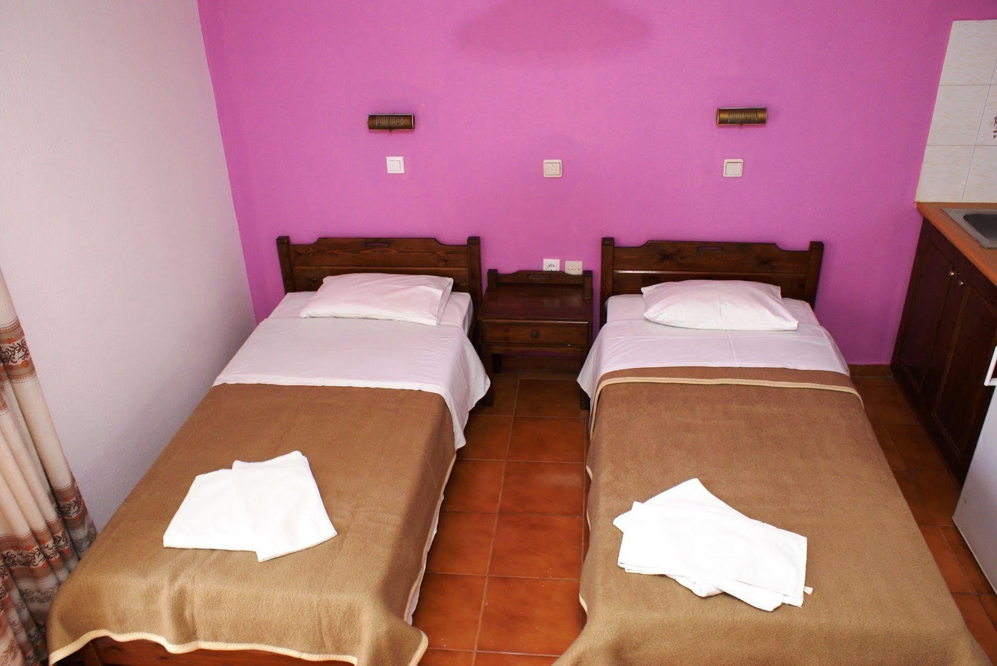 Stam & John Apartments Kos Town Ngoại thất bức ảnh